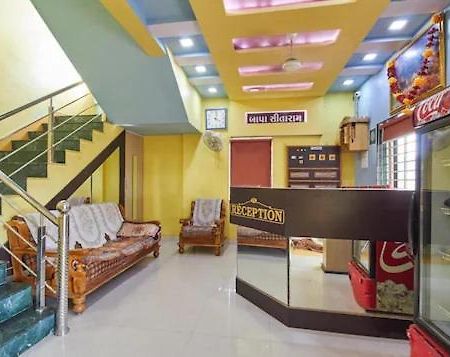 Hotel Mahakal Tulsi Somnāth Esterno foto