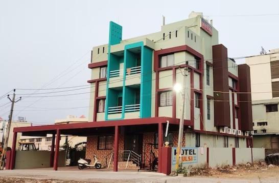 Hotel Mahakal Tulsi Somnāth Esterno foto